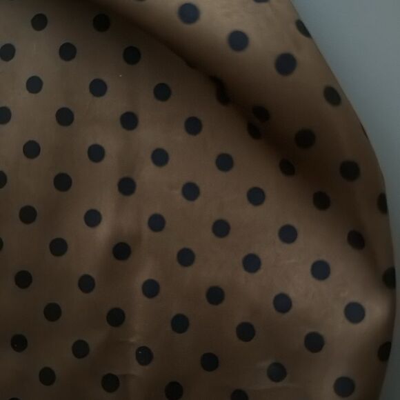 NWT Madison D’ Amelie Woman’s Polka Dot Long Sleeve Tie Neck Blouse. Size Small. - Picture 4 of 7